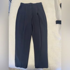 Navy aritzia Wilfred pants 7/8 length